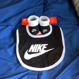 Bib set with socks Nike